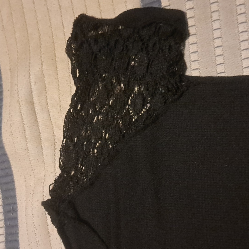 Shirt - Picture 2 of 3